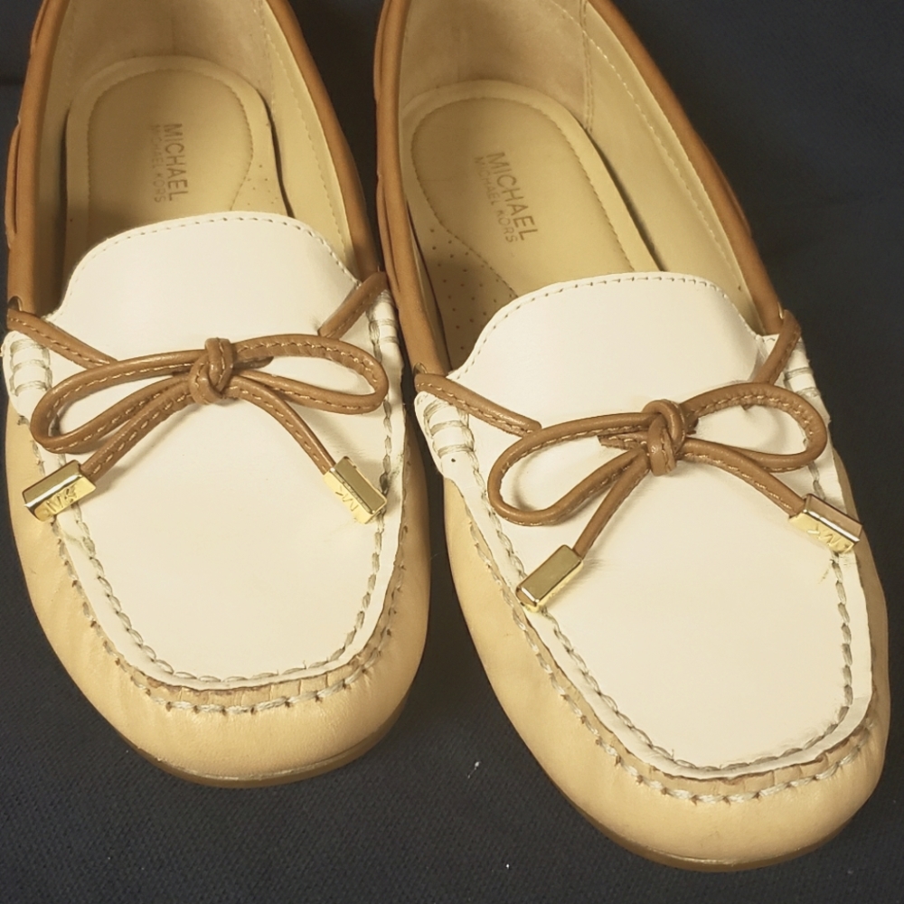 Michael Kors Sutton Moccasins - Brand New - sz 6.5 - Picture 9 of 10